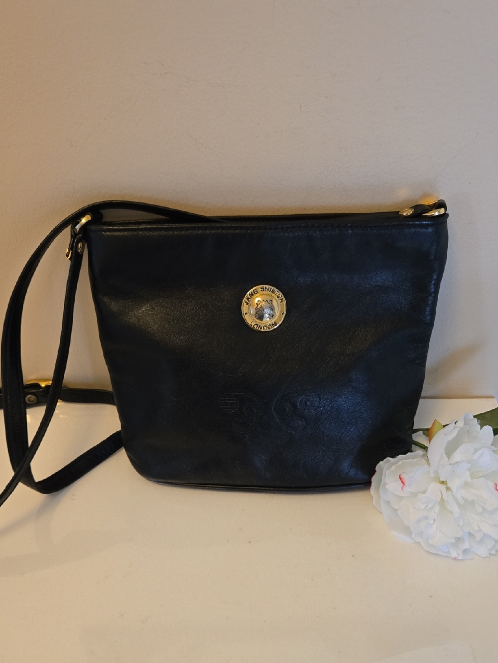 Jane Shilton black leather Crossbody Bag Purse
